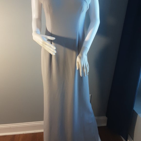 EVENING GOWN by ADRIANNA PAPELL - Picture 7 of 8